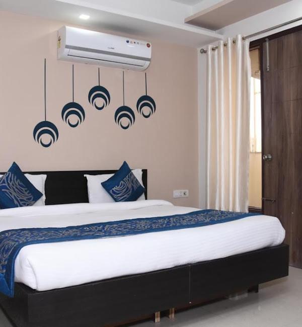 Braj Villas Vrindāvan Exteriör bild