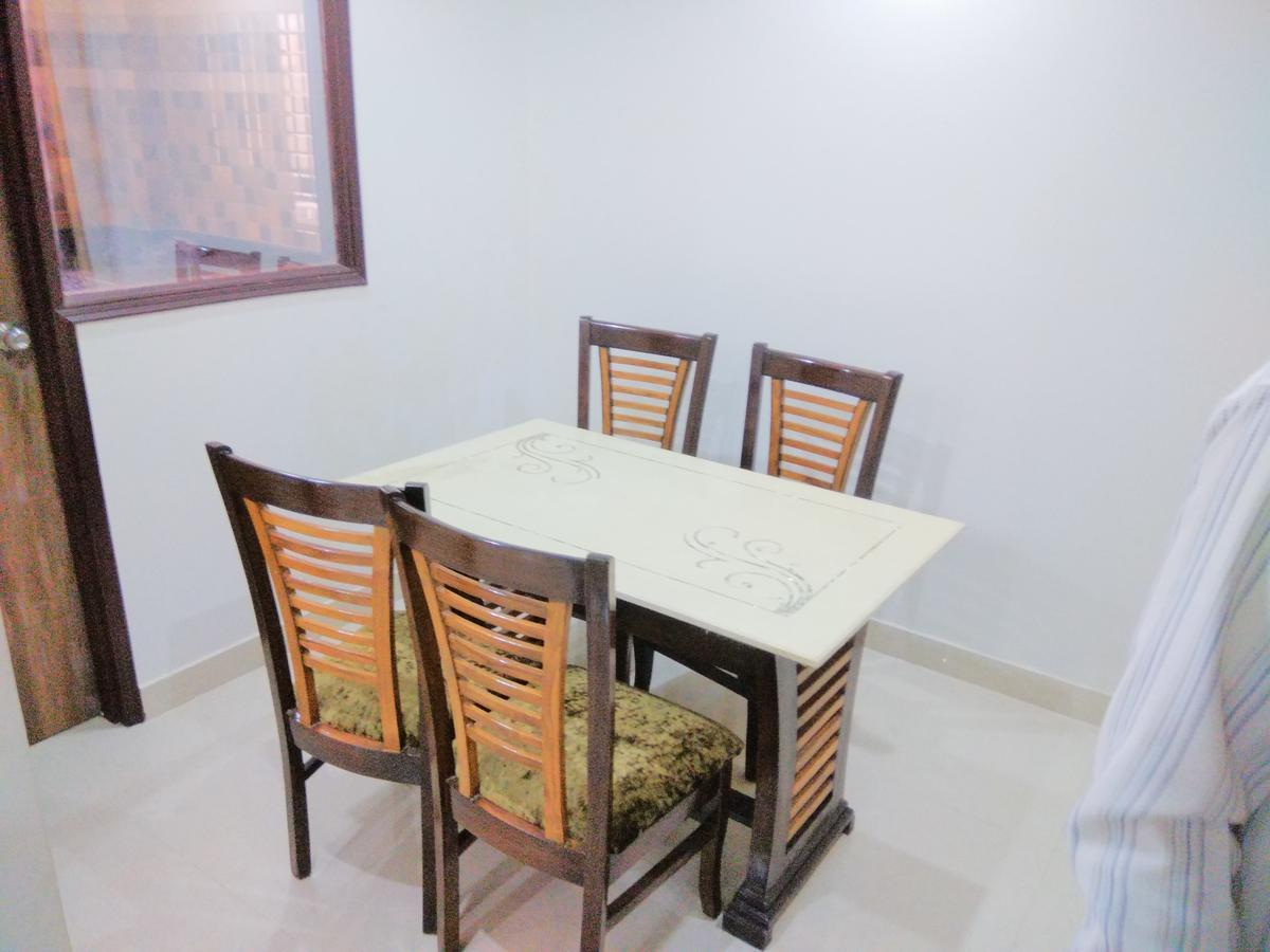 Braj Villas Vrindāvan Exteriör bild